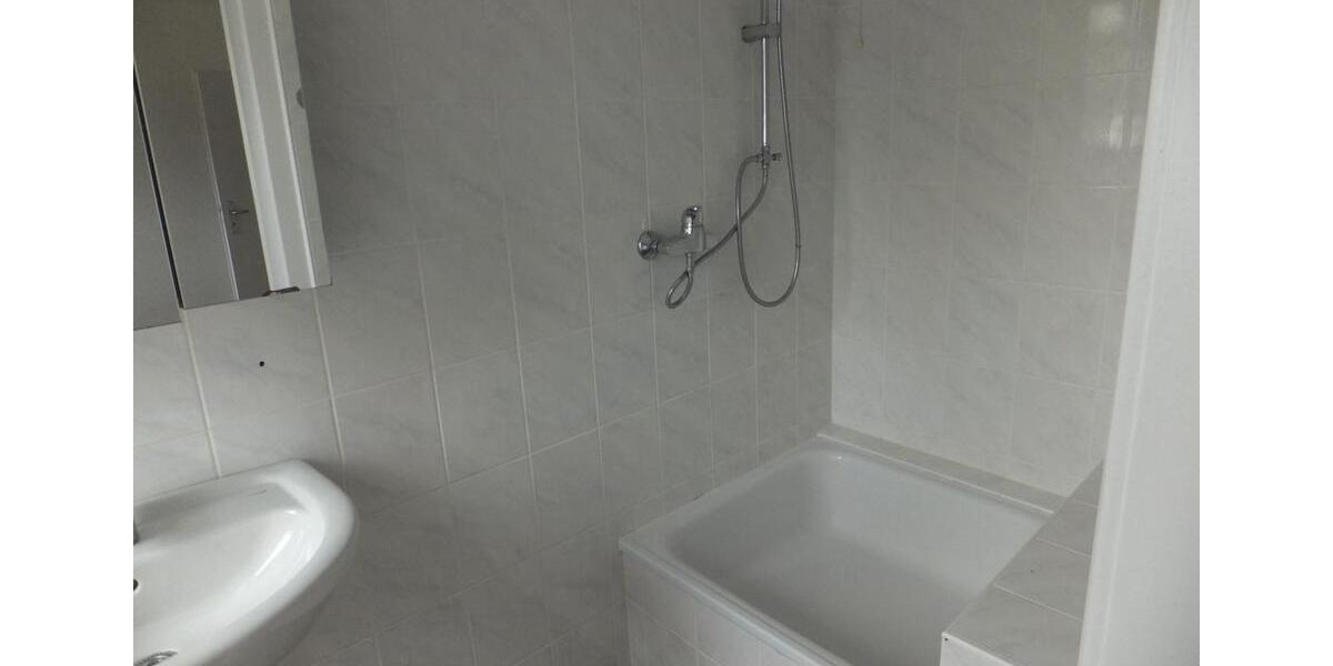 Dachgeschoßwohnung Bochum Bochum-Ost - 3.5 Zimmer, 87 m&sup2;, 1.000&euro; | Angebot:26414534
