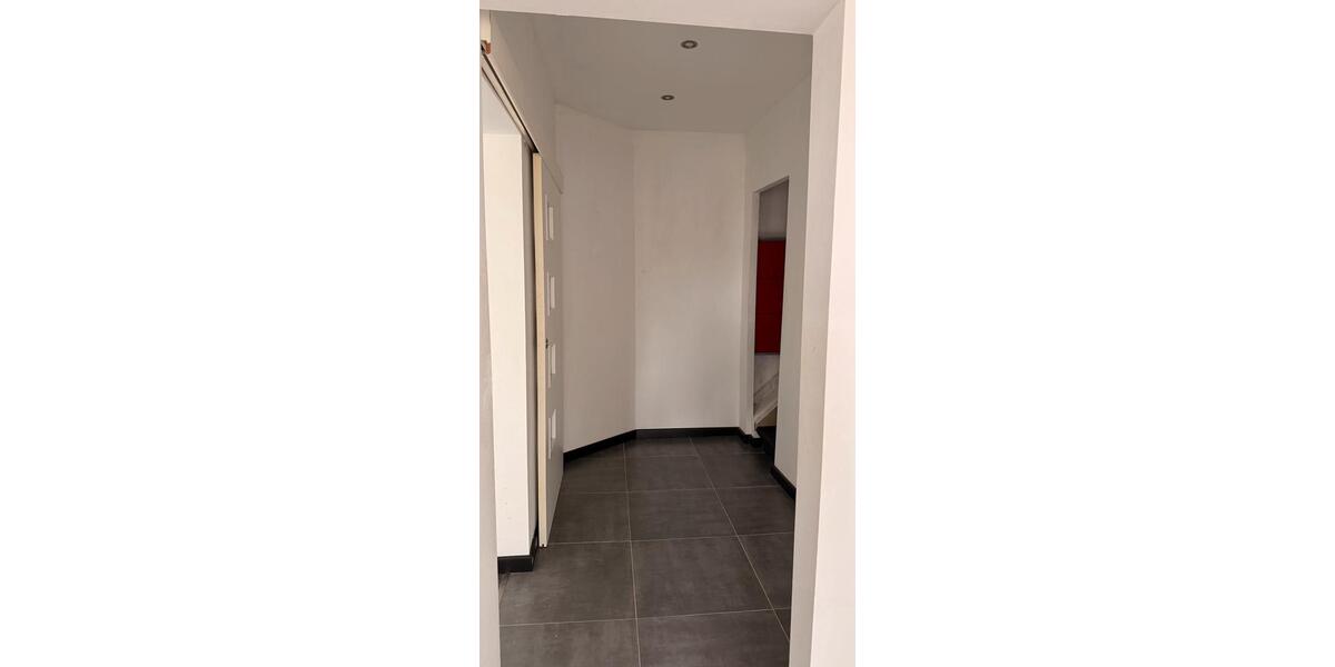 Etagenwohnung Velbert Velbert-Mitte - 2 Zimmer, 65 m&sup2;, 850&euro; | Angebot:26182151