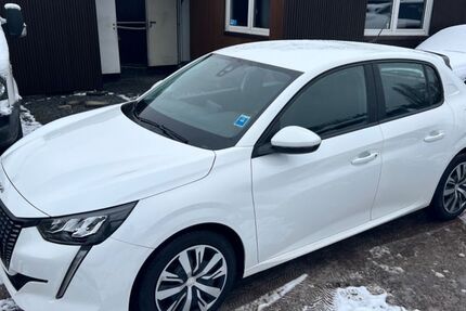 Peugeot 208 121.000 km 10.299 &euro; Gelsenkirchen 45886