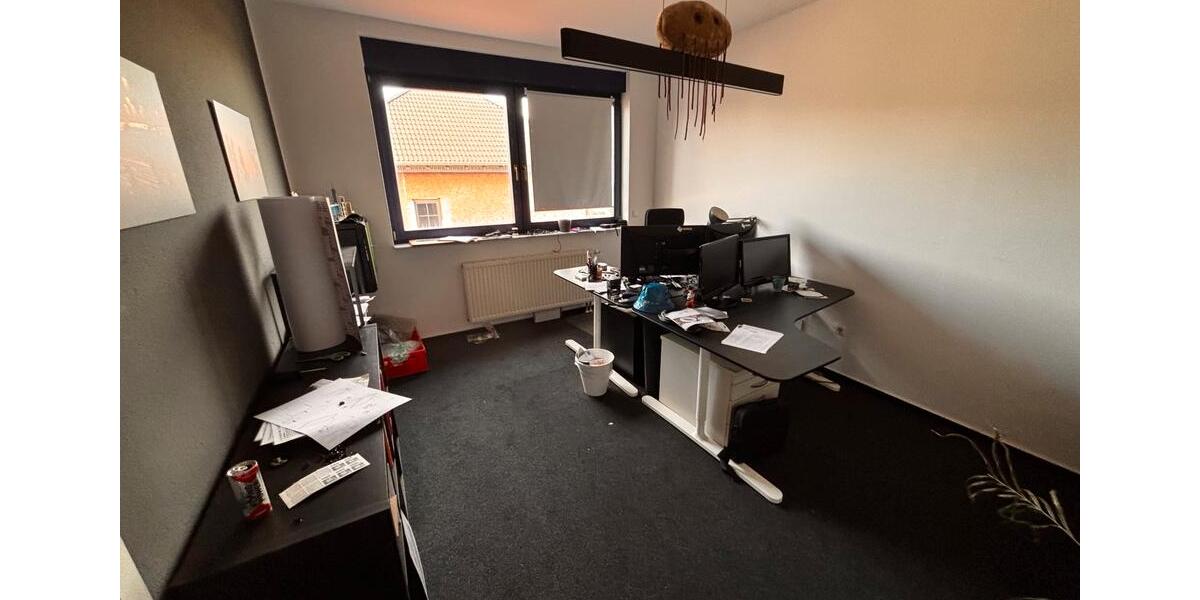 Gewerbeobjekt Dinslaken Hiesfeld - 4.690&euro; | Angebot:25405813