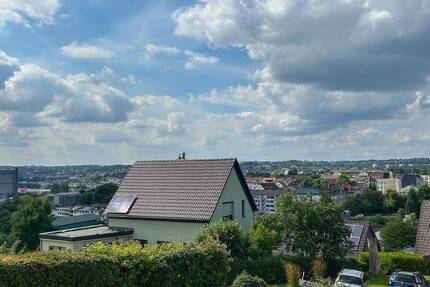 Lassen Sie Ihre Wohnträume wahr werden: Sonniges Baugrundstück mit atemberaubender Fernsicht zimmer