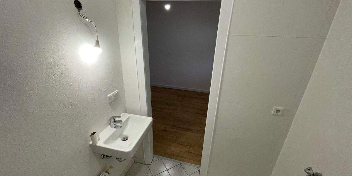 Erstbezug nach Sanierung 2-Zimmer-Wohnung in Heckinghausen 2 zimmer