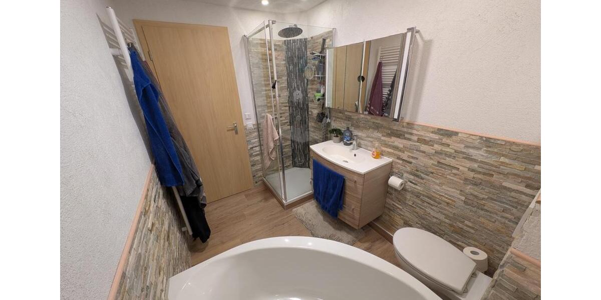 Etagenwohnung Wuppertal Lichtenplatz - 3 Zimmer, 75 m&sup2;, 275.000&euro; | Angebot:27127729