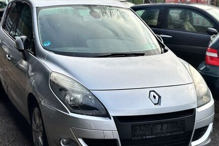 Renault Scenic 205.000 km 2.790 &euro; Essen 45145