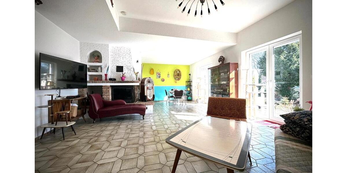 Eigentumswohnung EG Altbau 4,5 Zi. Garten Stadtnah 4.5 zimmer