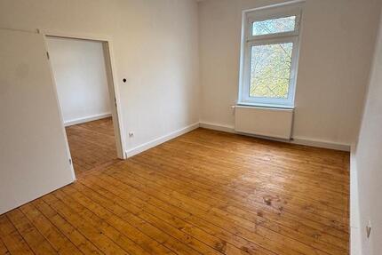 HN8 | Kernsanierte Albauwohnung, 55 qm, 2 Zimmer, helles Bad 2 zimmer