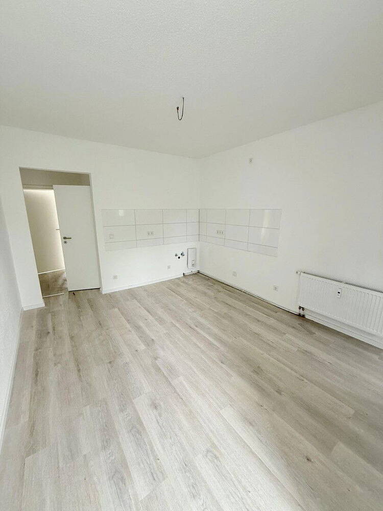 7 Wohneinheiten zu vermieten (2,5 und 3,5 Zimmer) - Bitte Anzeige lesen!