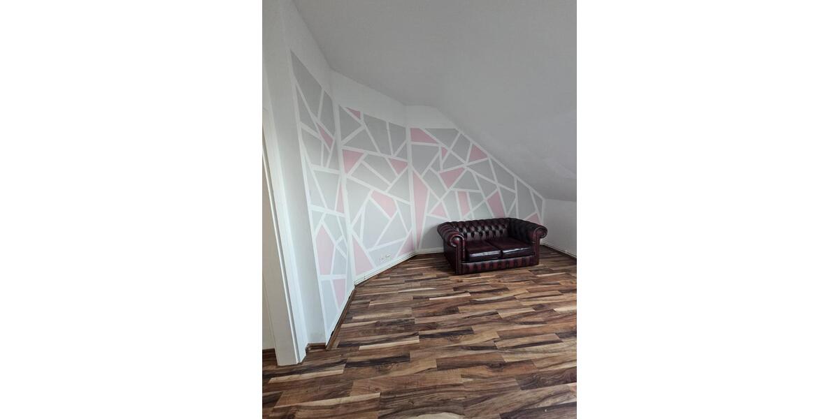 Dachgeschoßwohnung Duisburg Mittelmeiderich - 2 Zimmer, 44 m&sup2;, 400&euro; | Angebot:26347762