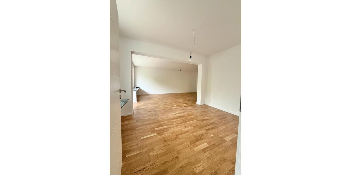 Etagenwohnung Wuppertal Lichtenplatz - 3 Zimmer, 100 m&sup2;, 1.799&euro; | Angebot:26578558