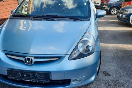 Honda Jazz 159.000 km 2.450 &euro; Essen 45276