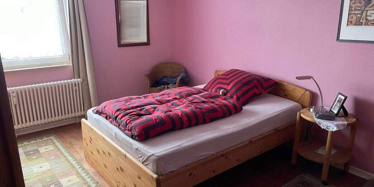 3-Zimmer-Eigentumswohnung mit Loggia in 47198 Duisburg (Rheinnähe) 3 zimmer