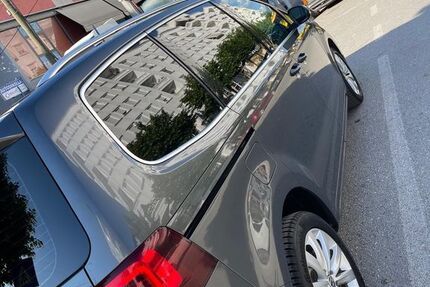 VW Sharan