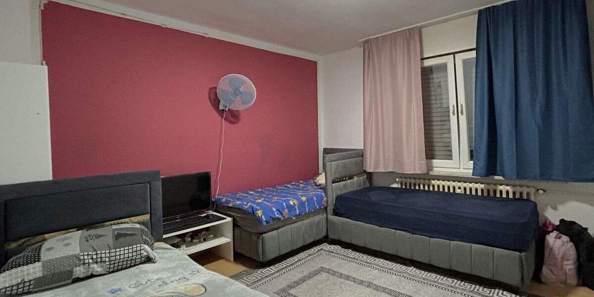 Etagenwohnung Duisburg Untermeiderich - 3 Zimmer, 82 m&sup2;, 129.000&euro; | Angebot:24793810