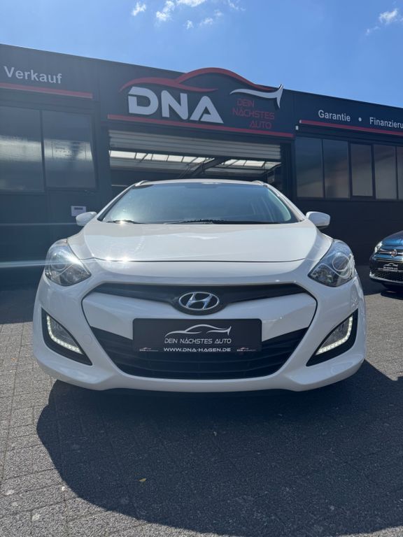 i30