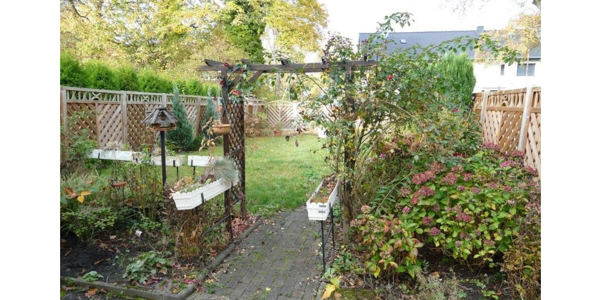 Reihenhaus Herne Sodingen - 3 Zimmer, 80 m&sup2;, 180.000&euro; | Angebot:24464927