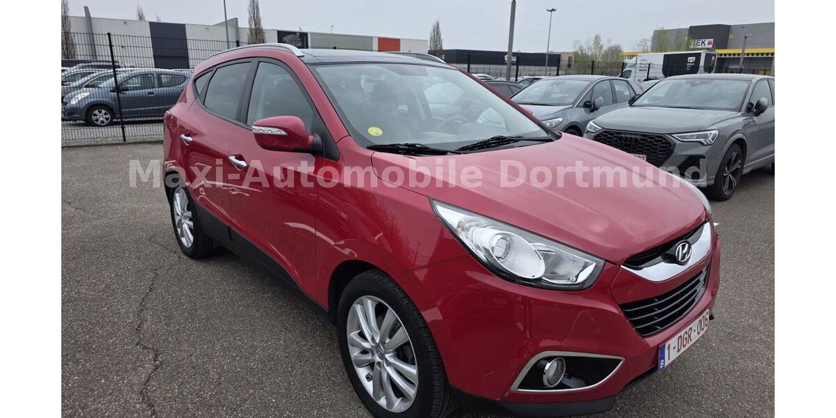 Hyundai ix35 162.000 km 5.880 &euro; dortmund 44369
