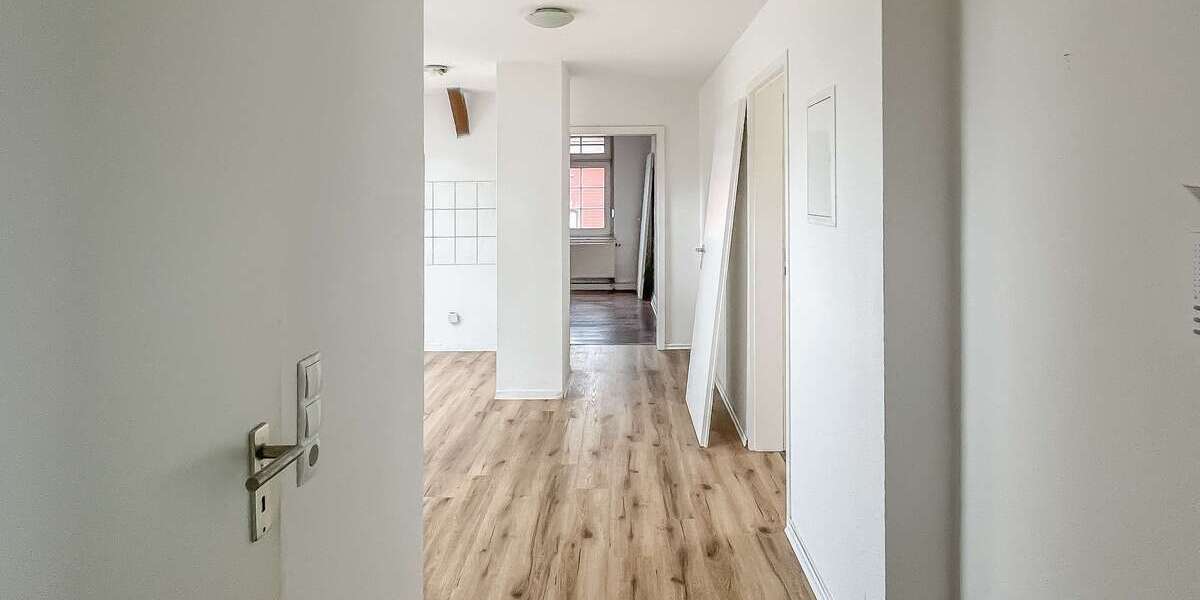 Etagenwohnung Wetter - 3 Zimmer, 61 m&sup2;, 470&euro; | Angebot:26877887