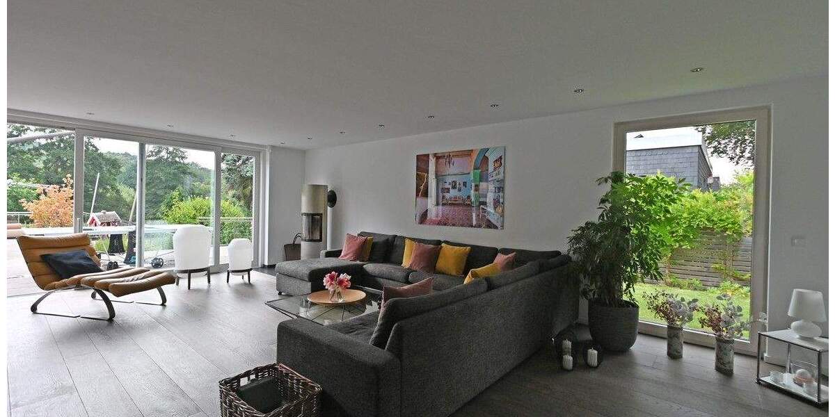 Einfamilienhaus Mülheim Broich - 7 Zimmer, 399 m&sup2;, 1.495.000&euro; | Angebot:25663252