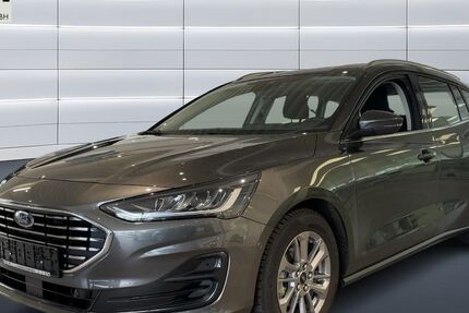 Ford Focus 12.291 km 24.990 &euro; Duisburg 47057