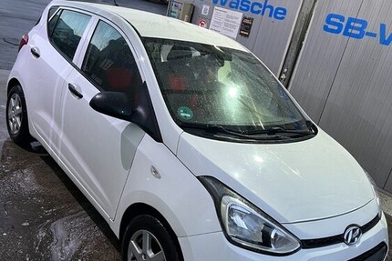 Hyundai i10 65.000 km 4.500 &euro; Essen 45121
