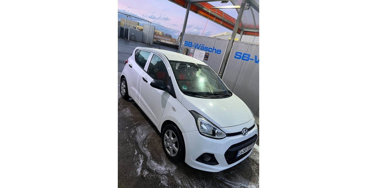 Hyundai i10 65.000 km 4.500 € Essen 45121