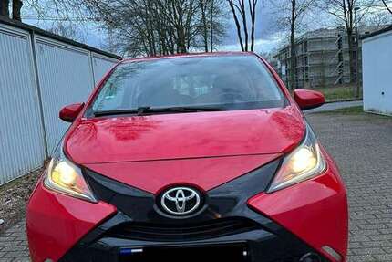 Toyota Aygo 203.546 km 3.900 &euro; Oer-Erkenschwick 45739