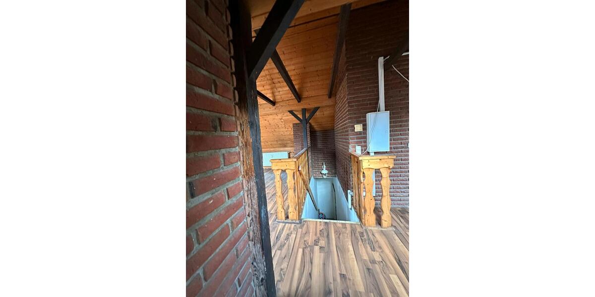 Dachgeschoßwohnung Mülheim an der Ruhr Menden-Holthausen - 1 Zimmer, 55 m&sup2;, 470&euro; | Angebot:25590288