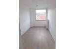 Etagenwohnung Duisburg Neudorf-Süd - 3 Zimmer, 84 m&sup2;, 890&euro; | Angebot:26903955