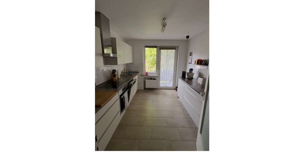 Etagenwohnung Dortmund - 3 Zimmer, 100 m&sup2;, 1.100&euro; | Angebot:27162103