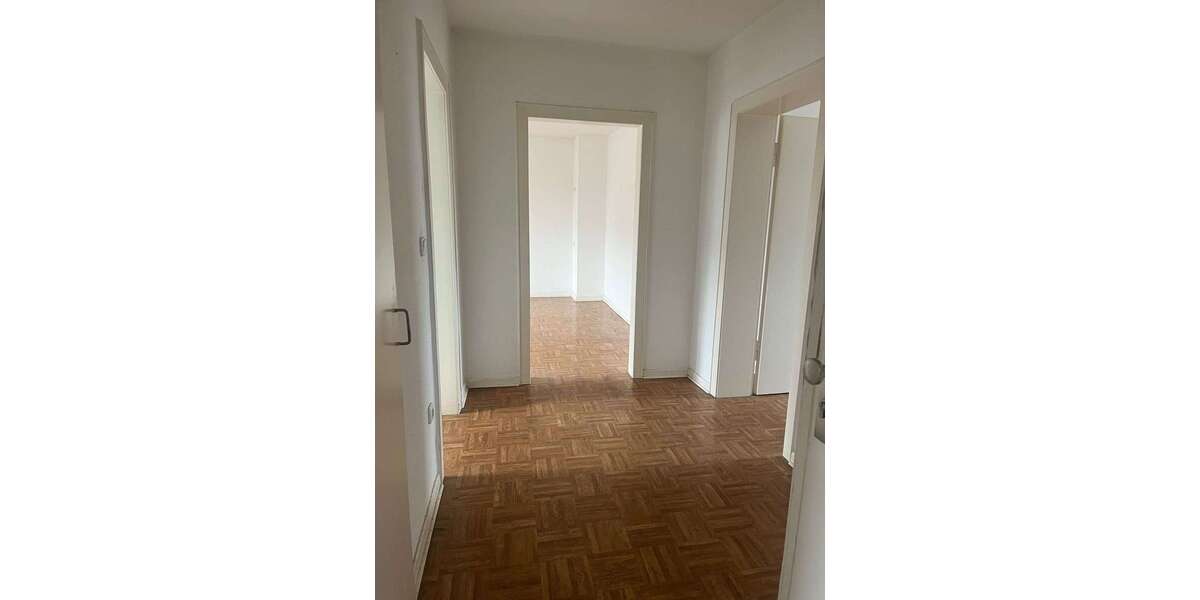 Etagenwohnung Duisburg Duisburg-Mitte - 3 Zimmer, 69 m&sup2;, 479&euro; | Angebot:26896350