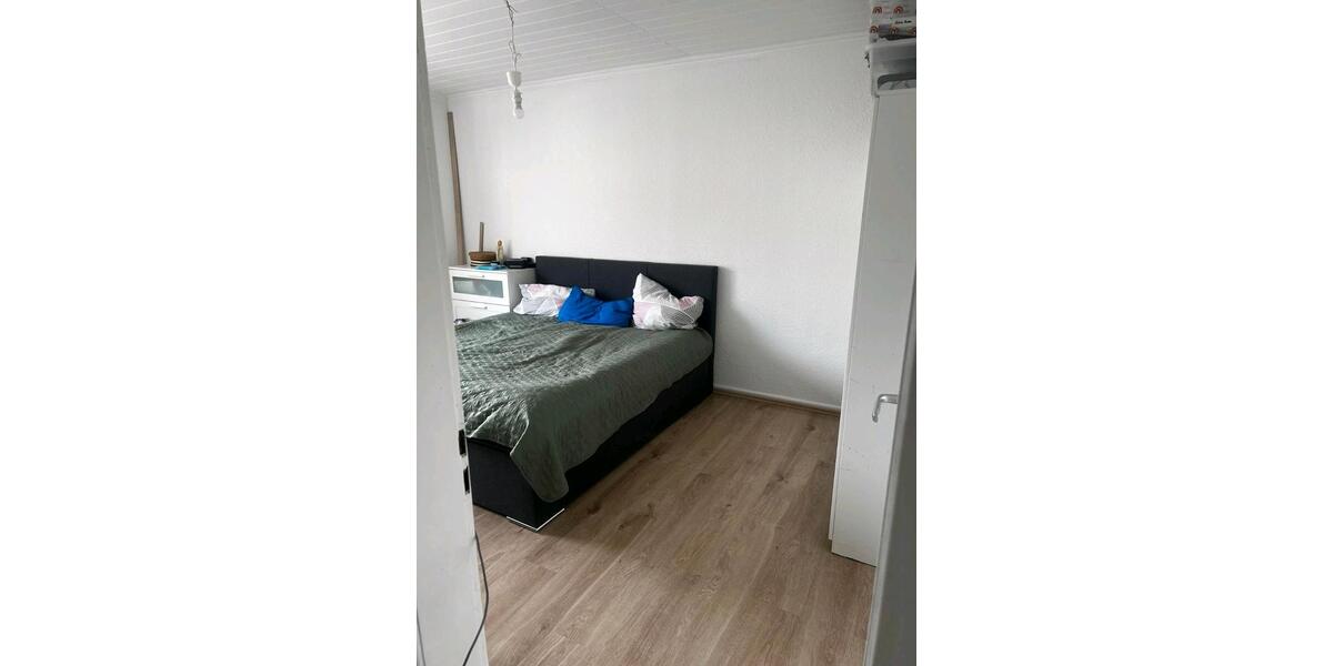 Etagenwohnung Wuppertal Barmen - 3 Zimmer, 80 m&sup2;, 560&euro; | Angebot:26381643