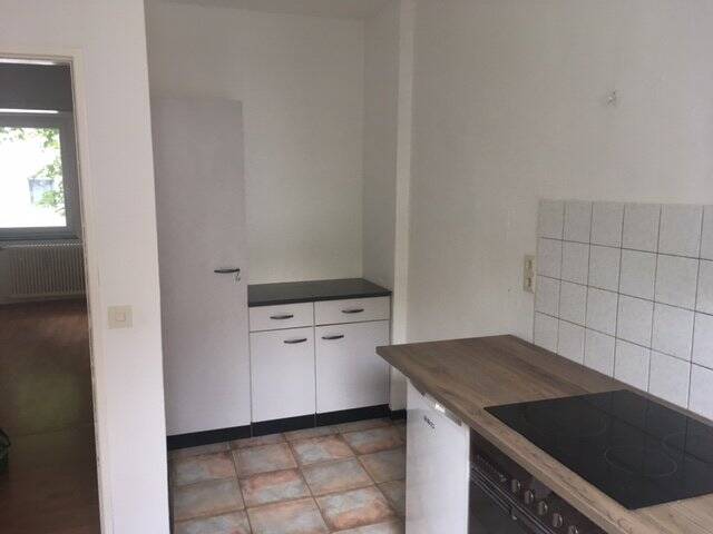 Etagenwohnung Essen Holsterhausen - 1 Zimmer, 35 m&sup2;, 315&euro; | Angebot:25399221