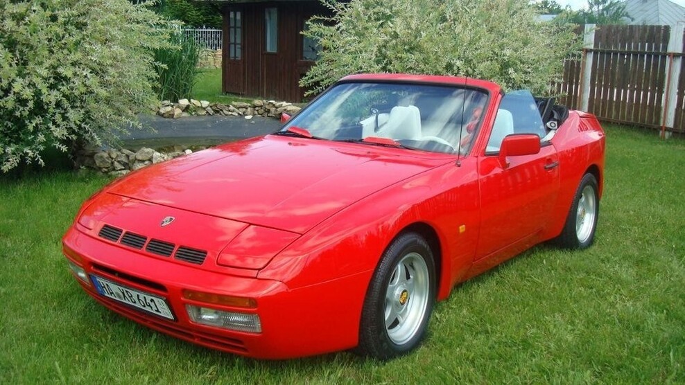 924
