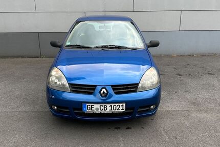Renault Clio 147.000 km 1.950 &euro; Bottrop 46244