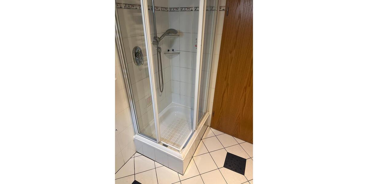 Etagenwohnung Witten Annen - 2 Zimmer, 73 m&sup2;, 1.270&euro; | Angebot:26238711