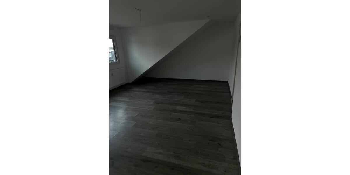 Dachgeschoßwohnung Dortmund Huckarde - 2 Zimmer, 43 m&sup2;, 600&euro; | Angebot:26145726