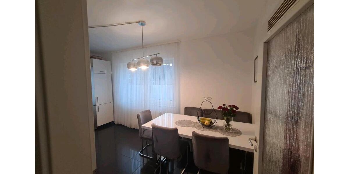 Etagenwohnung Wuppertal Sedansberg - 2 Zimmer, 67 m&sup2;, 160.000&euro; | Angebot:25513011