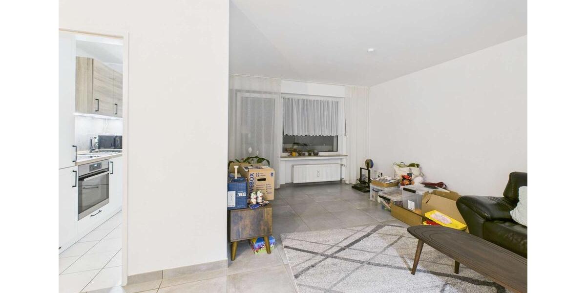 Einziehen und Wohlfühlen! Schick Wohnen mit Balkon. 2 zimmer