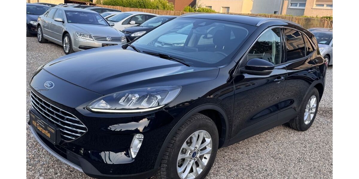 Ford Kuga 125.000 km 15.999 &euro; Essen 45355