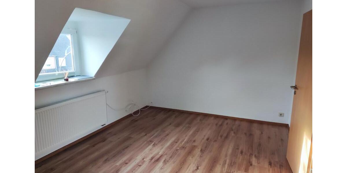 Schöne 2,5-Zimmer Dachgeschosswohnung in Oer-Erkenschwick 2 zimmer