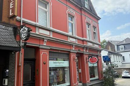 Seltene Gelegenheit für Altbauliebhaber - Verkauf von Privat zimmer