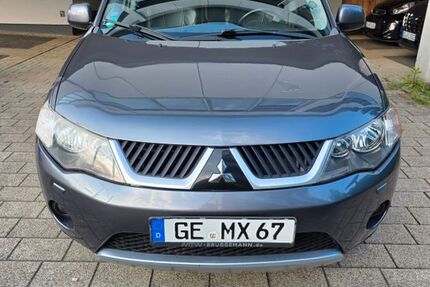 Mitsubishi Outlander 303.000 km 3.850 &euro; Gelsenkirchen 45899