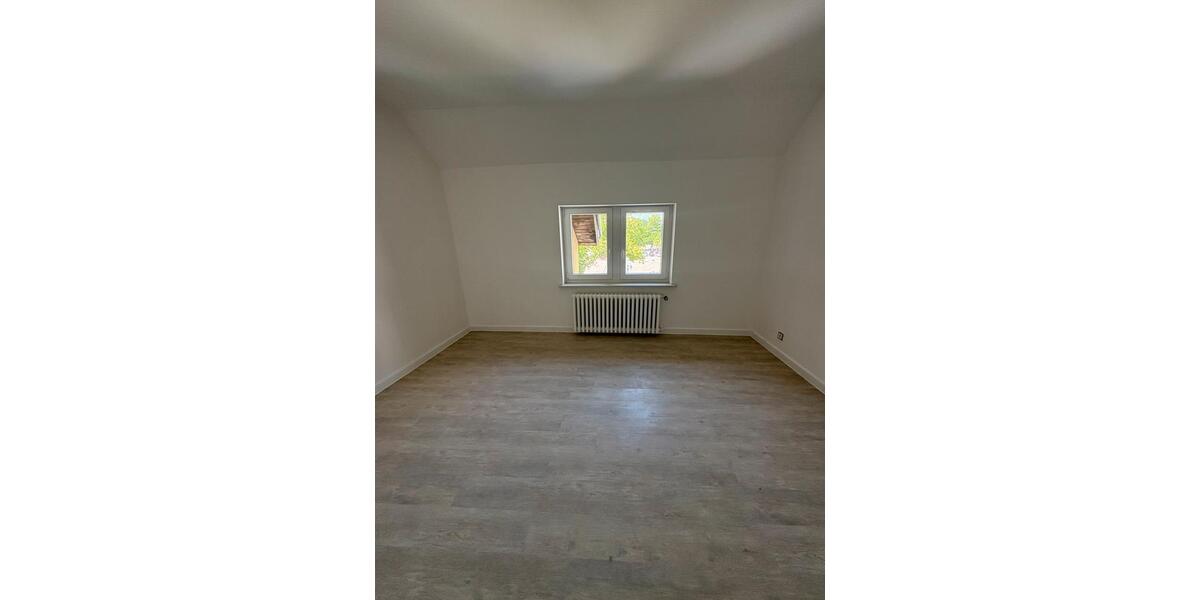 Mehrfamilienhaus mit Ladenlokal zimmer