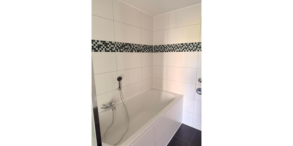 Etagenwohnung Wülfrath - 3 Zimmer, 85 m&sup2;, 260.000&euro; | Angebot:25340683