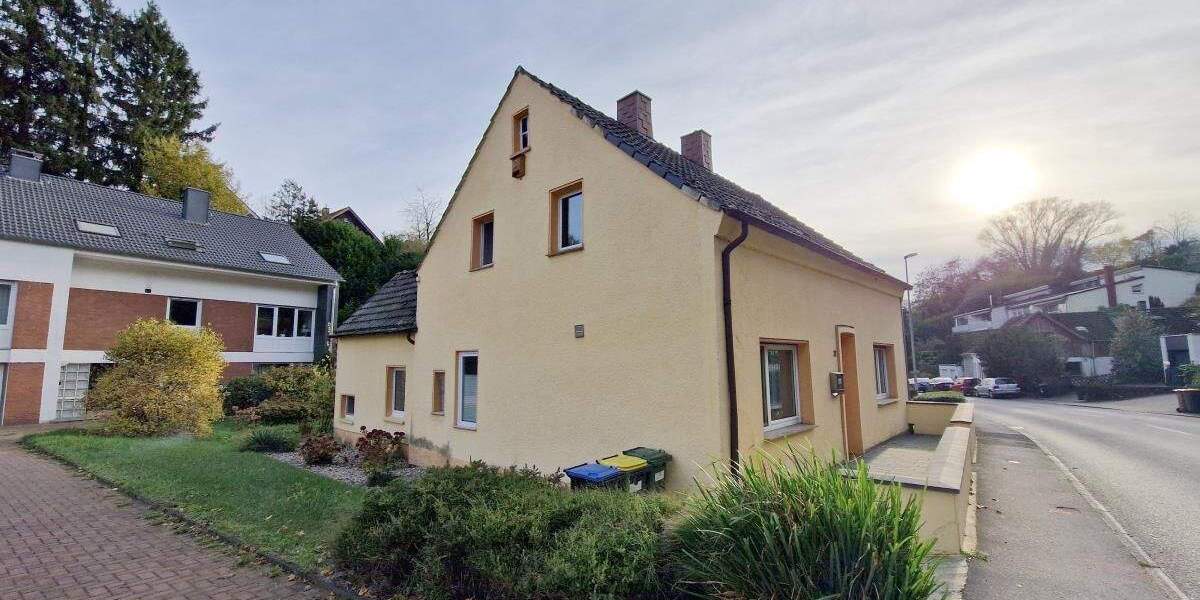Einfamilienhaus Mülheim Holthausen - 5 Zimmer, 135 m&sup2;, 369.000&euro; | Angebot:25709884
