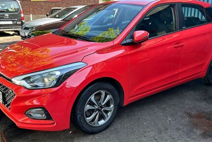 Hyundai i20 39.999 km 12.999 &euro; Duisburg 47226