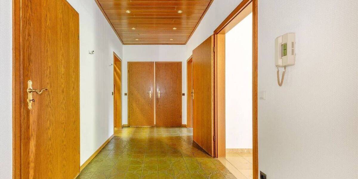 Mehrfamilienhaus, Wohnhaus Heiligenhaus Isenbügel - 6 Zimmer, 185 m&sup2;, 698.000&euro; | Angebot:20425480