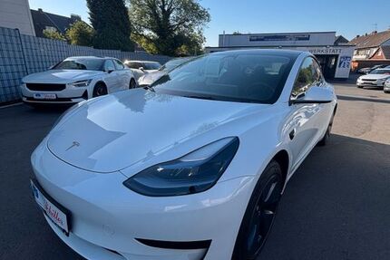 Tesla Model 3 38.300 km 30.900 &euro; Bochum 44803