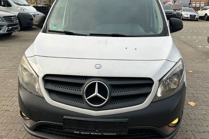 Mercedes-Benz Citan 205.000 km 3.950 € Essen 45139