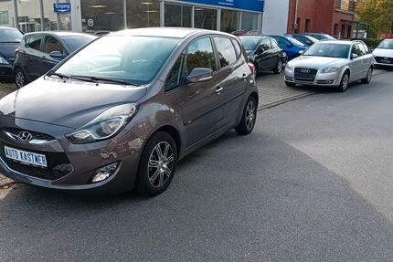 Hyundai ix20 82.165 km 7.450 &euro; Duisburg 47269